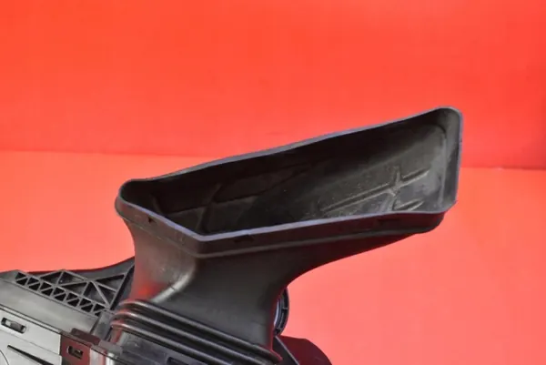 Caja Filtro Aire OEM 8R0133843B Audi A4 B8 1.8 TFSI image 9