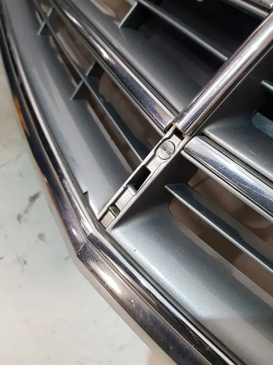 Griglia Mercedes E-Class W212 A2128801483 image 8