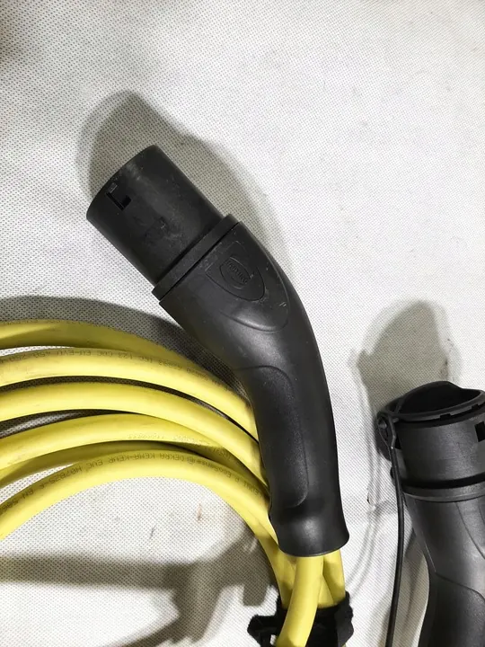 VOLKSWAGEN ID TOUAREG Oplaadkabel 20A 480V 1EA971639L image 3