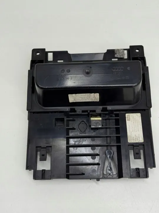 Audi A6 C7 Hout Asbak Compartiment OEM 4G0863273 image 7
