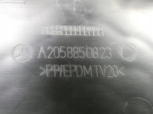 Grille de pare-chocs avant droite Mercedes C-Class W205 OE A2058850823 image 4