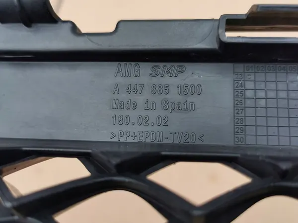 Grille de pare-chocs avant MERCEDES VITO V-KLASA W447 AMG A4478851500 image 10