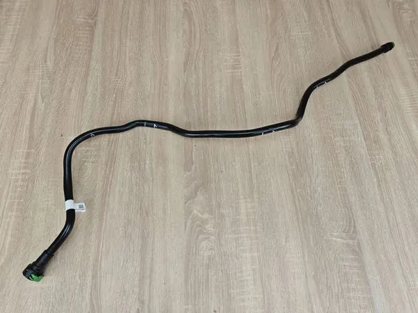 Tuyau d'alimentation en huile BMW 540i G30 G31 OEM 9847127 image 1