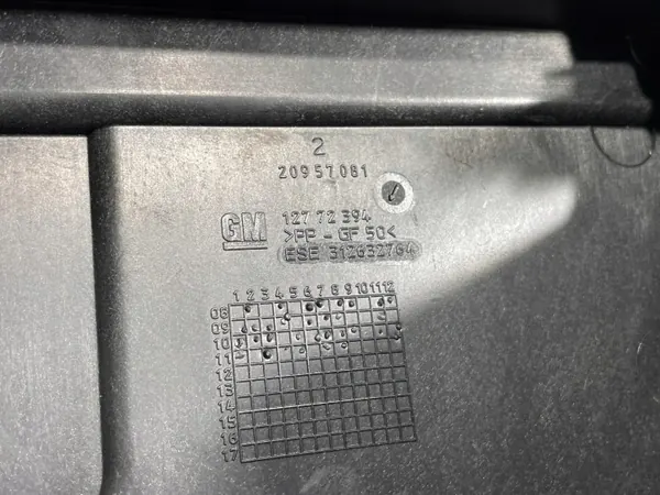 Couvercle batterie Opel Insignia A OEM 12772394 image 3