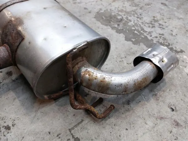 Silencieux échappement Mitsubishi Lancer OEM 2TLUKC image 10