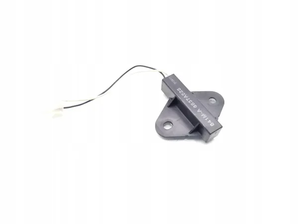 Antena interna Mitsubishi ASX 2010 OEM 841M-A8637A525 image 3