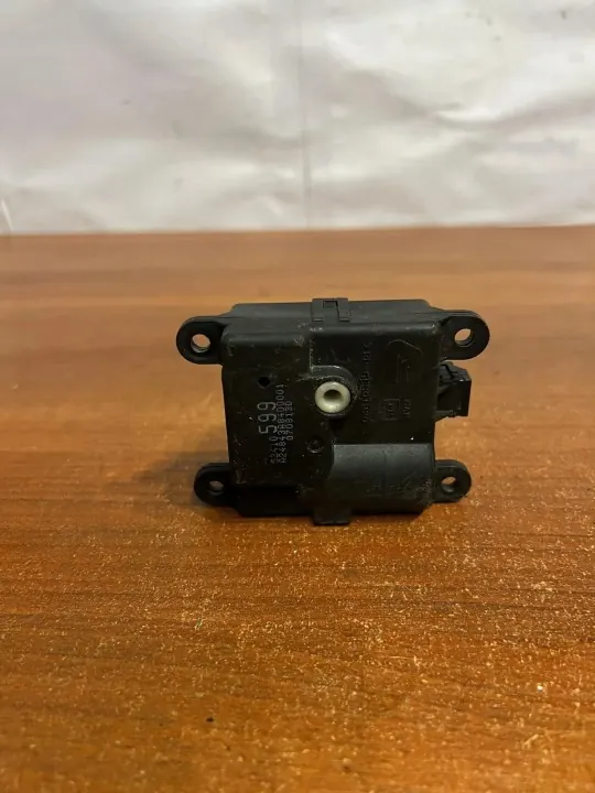 Motor de válvula Renault OE D2137 - Estado usado image 3