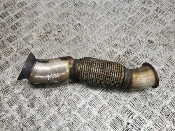 Mercedes-Benz ML W166 2012 Conector Flex de Escape OEM image 1