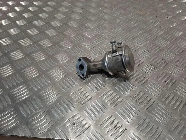 Audi OE 06E131101K Venttiili Toissijainen Ilmapumppu image 2