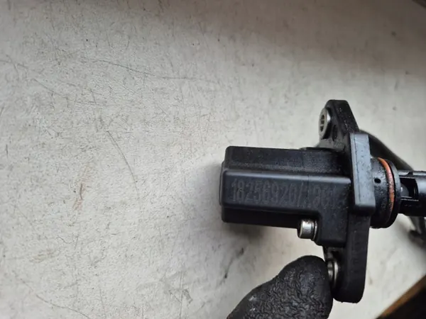 Sensor água combustível DAF OEM 18256920 para XF 106 CF image 3