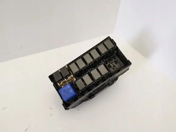 Zekeringkast Mitsubishi OE OEM voor Outlander IV 2.5B image 3