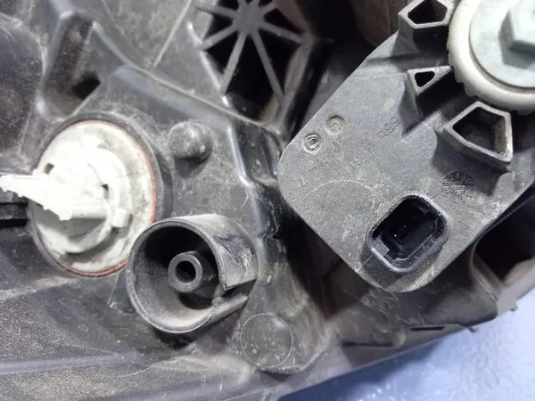 KIA PICANTO III 17-23 FARO IZQUIERDO EU 92101G6000 image 5