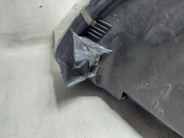 Gebrauchter rechter Frontscheinwerfer OEM 150038KASACJA VW Passat image 4