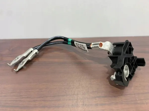 Toyota RAV4 Pluskabelsatz OEM 2885925040 image 3