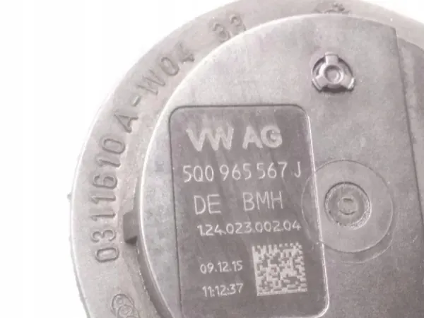 VW watercirculatiemotor OEM 5Q0965567J - Gebruikt image 4