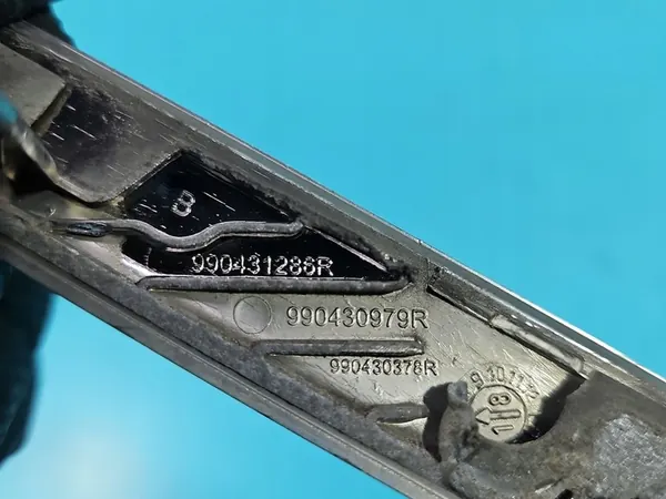 Rivestimento parafango anteriore sinistro Renault Megane IV Limited Chrome image 4