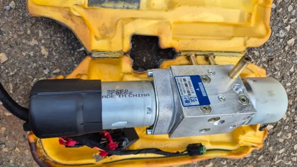 Kattopumppu OEM 9639025080 Peugeot 206 CC Cabriolle image 8
