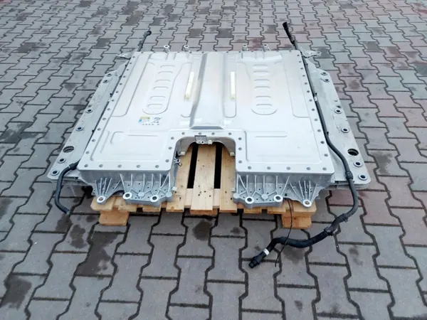 Batería BMW OEM 9797881 16.28 kWh para X1 U11 image 2