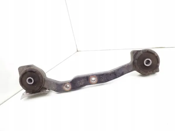 Lexus OE ARA166706 Hinterachsdifferenzialhalter - Gebraucht image 2