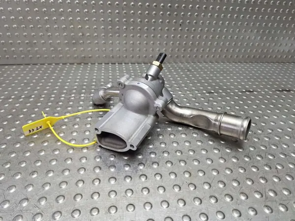 Vattenhuvudrör OEM 05048284AB för Jeep Wrangler JL image 3