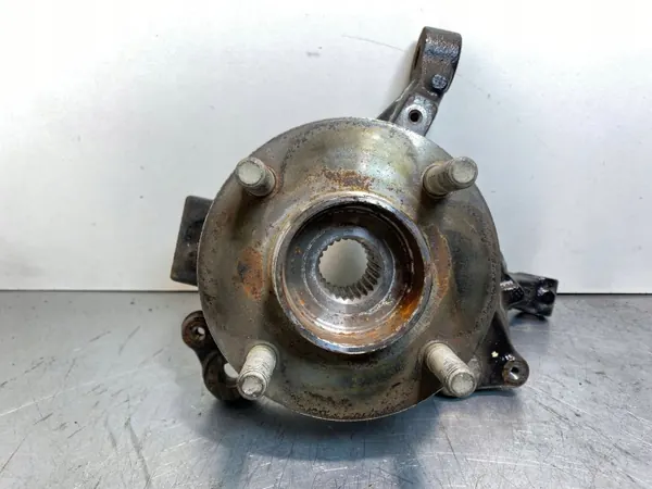 Ford B-MAX etupyörän navan OEM FBZ24342 image 2