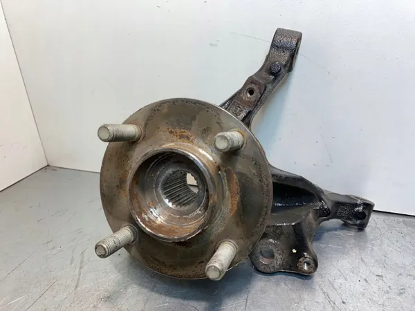 Ford B-MAX etupyörän navan OEM FBZ24342 image 3