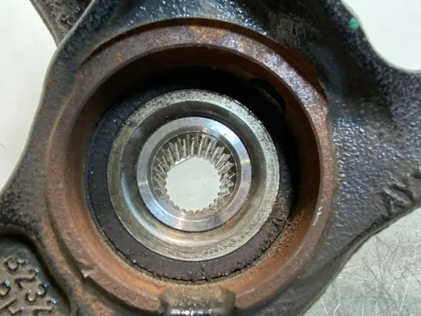 Ford B-MAX etupyörän navan OEM FBZ24342 image 7