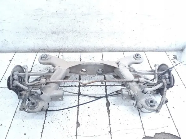 Mercedes-Benz Hinterfedern OEM 15122633 - Gebraucht image 2