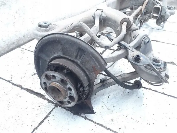 Mercedes-Benz Hinterfedern OEM 15122633 - Gebraucht image 4