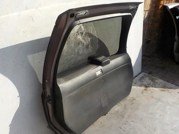 Achterklep Nissan X-Trail T31 OEM 670 image 4