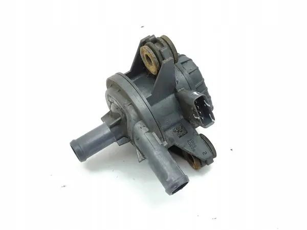 Vatten cirkulationspump Lexus IS III XE30 2015 G904033030 image 6