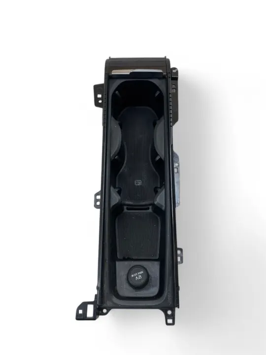 Volvo XC90 Bekerhouder OEM 31389958 Dashboard image 7