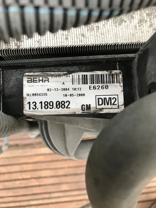 Kylarrubrik Framsidan Opel Tigra B 1.4 OEM 13189080 image 7