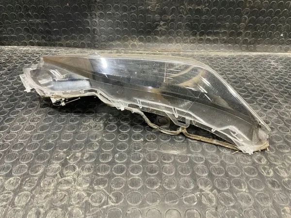 Toyota Yaris Cross 20- Koplampglas Rechts Voor OEM 10039-8A0AK image 5