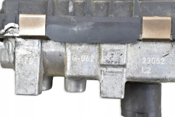 Actuador Turbo OEM 6NW009483 G-062 para Land Rover image 3