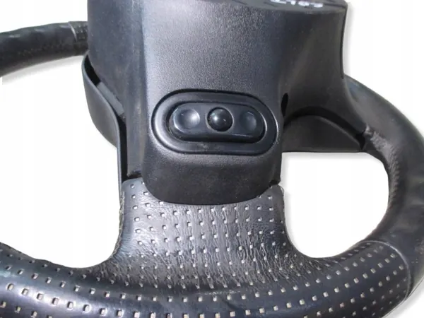 Volante Mitsubishi Colt VI OEM 955202 Usado image 4