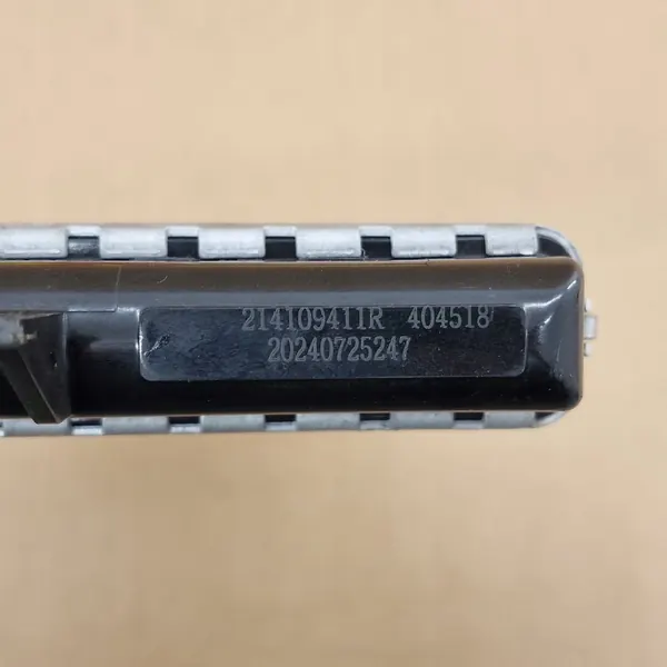 Radiador de agua Dacia Spring Extreme EV image 3