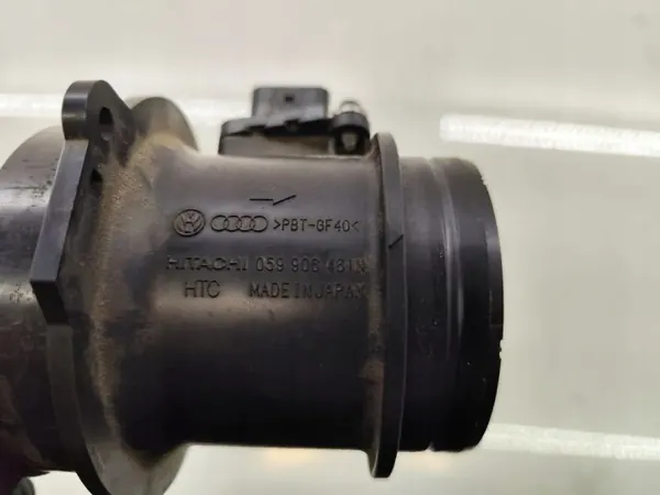 Débitmètre OEM 420133471 pour Audi image 3