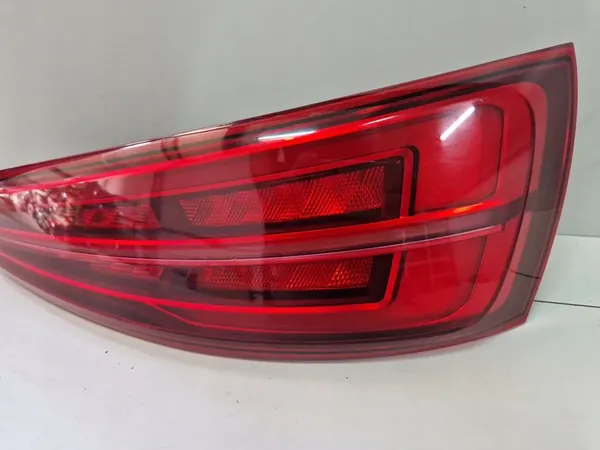 Luz Trasera Derecha Audi Q3 Lift 8U0945094M image 5