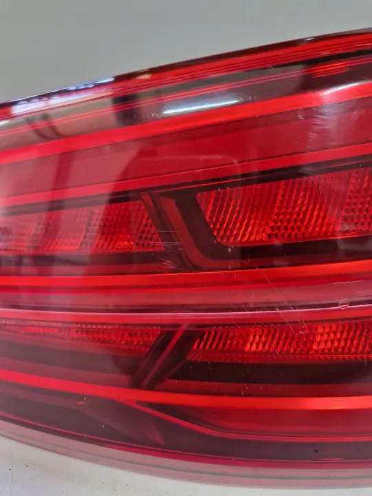 Luz Trasera Derecha Audi Q3 Lift 8U0945094M image 6