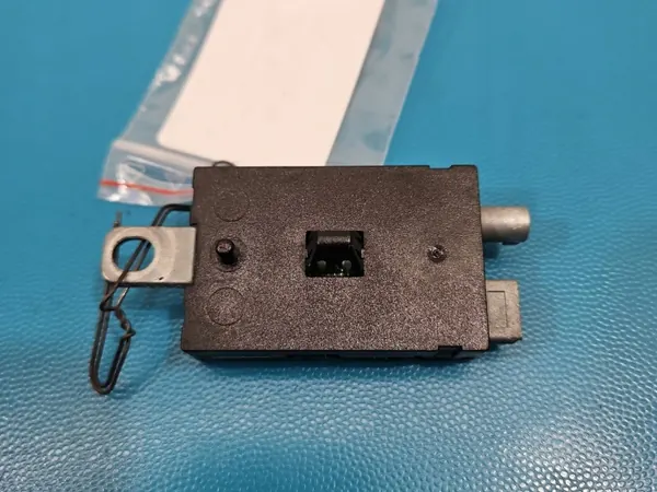 Amplificateur Antenne Jaguar XE X760 OEM IMPRK1546013 image 4