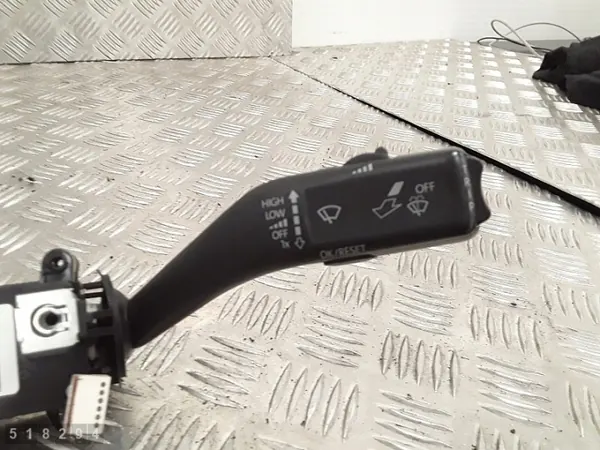 Interruptor VW OEM 1K5953521 para Jetta VI 2012 image 5