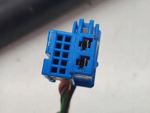 Baklucka ställdon vänster höger Mercedes W166 ML A1668901130 image 7