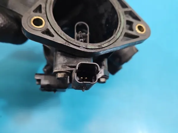Spjällhus OEM 9646846380 för Peugeot 407 2.0 HDI image 10