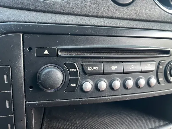 Citroen C2 Radio OEM AK-12-725151 - Gebraucht image 3