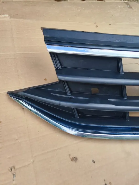 VW Tiguan II 5NA Lift 20- Grill Front 5NA853651BE image 2