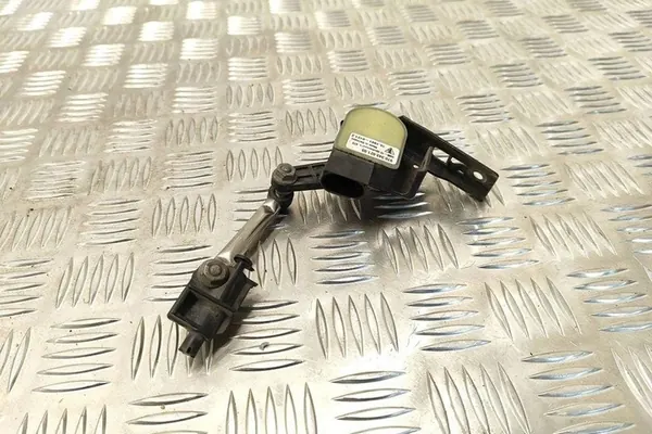 Sensor de nível dianteiro esquerdo PORSCHE PANAMERA 2011 OEM image 3