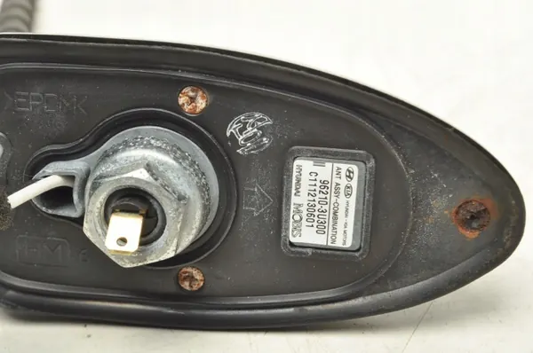 Kia Sportage III kattoantenni OEM 96210-3U300 image 3
