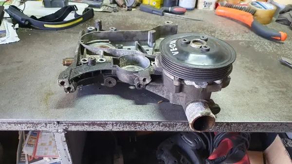 Olje pump Opel 1.8 16V Z18XER Vectra C Zafira C image 3