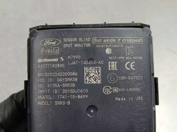 Module de surveillance d'angle mort Ford OE JJ6T14D453AC image 4